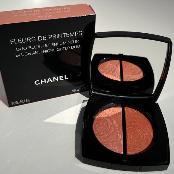 Chanel Fleurs de Printemps Blush and HIghlighter Duo 151.560 Powder Compact NIB - Picture 1 of 16